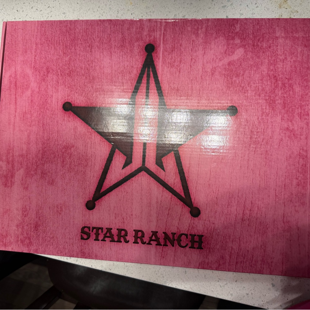 Jeffree Star Cosmetics hand mirror with Pink Box